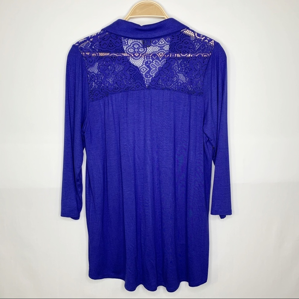 Weavers Blue 3/4 sleeve Button Down Blouse Large - Picture 2 of 4